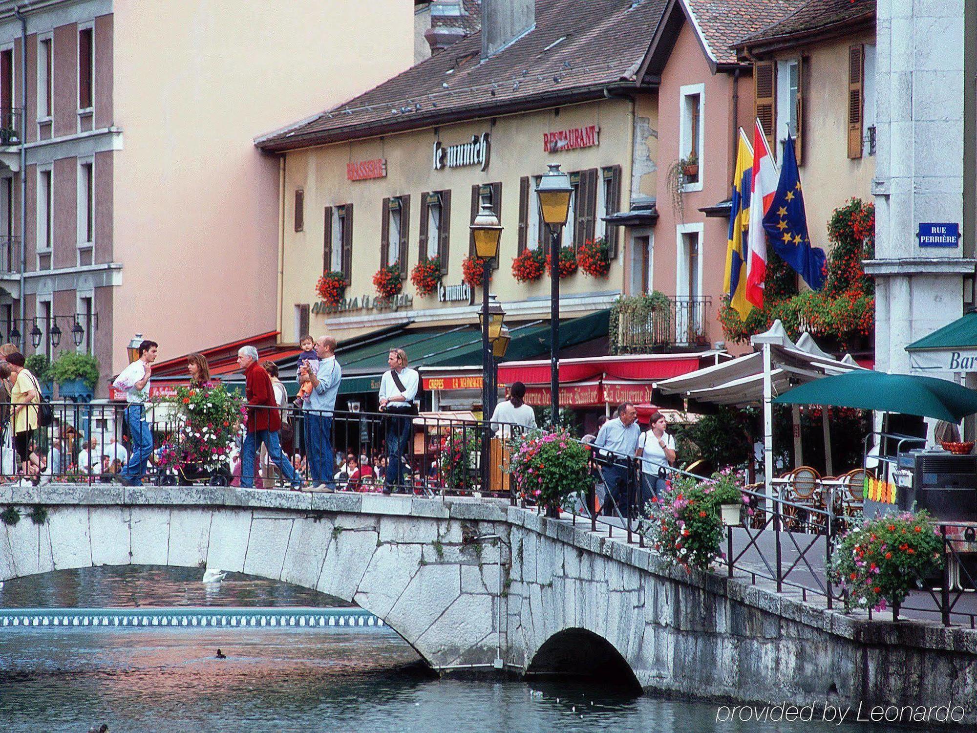 Mercure Annecy Sud Сейно Екстериор снимка